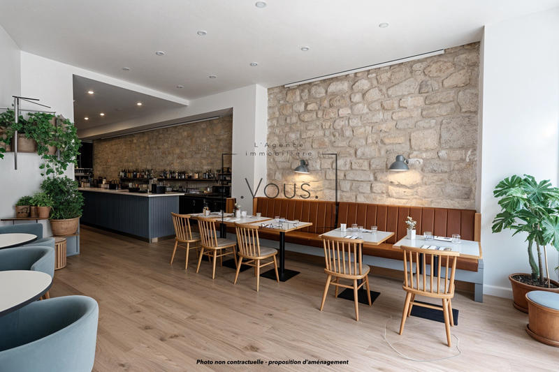 Local commercial - 79 m² - 3 pièces