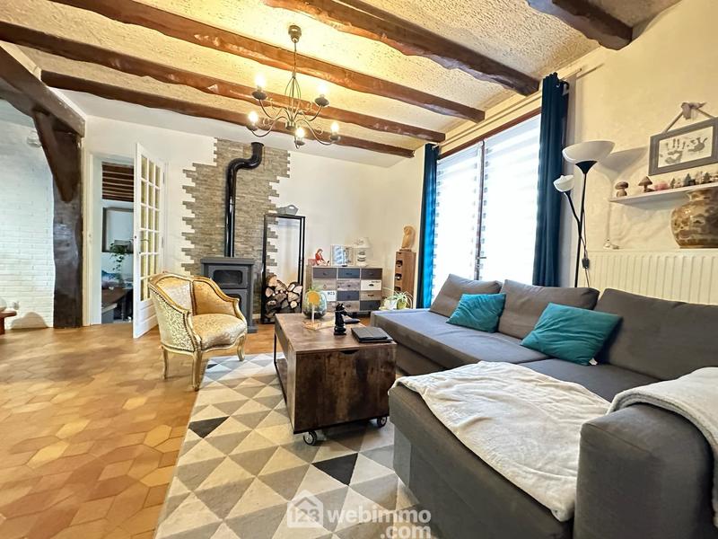 Maison - 187 m² - 8 pièces