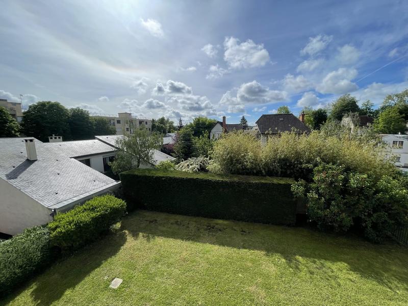 Appartement - 197 m² - 5 pièces