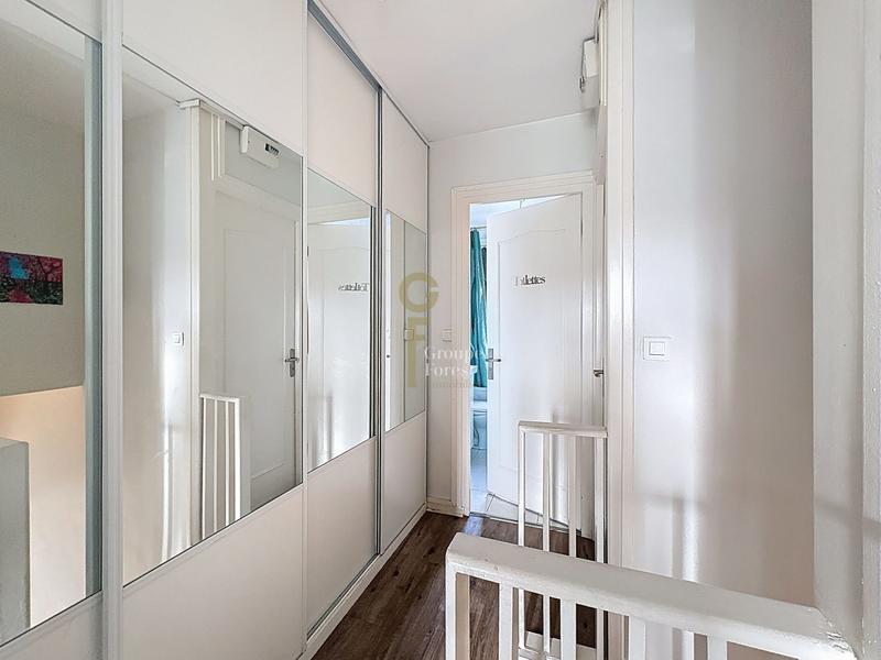 Maison - 110 m² - 8 pièces