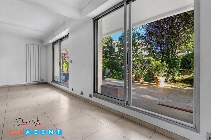 Appartement - 104 m² - 5 pièces