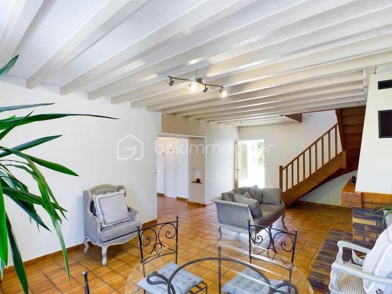 Maison - 105 m² - 5 pièces