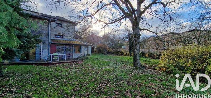 Maison de village - 241 m² - 8 pièces