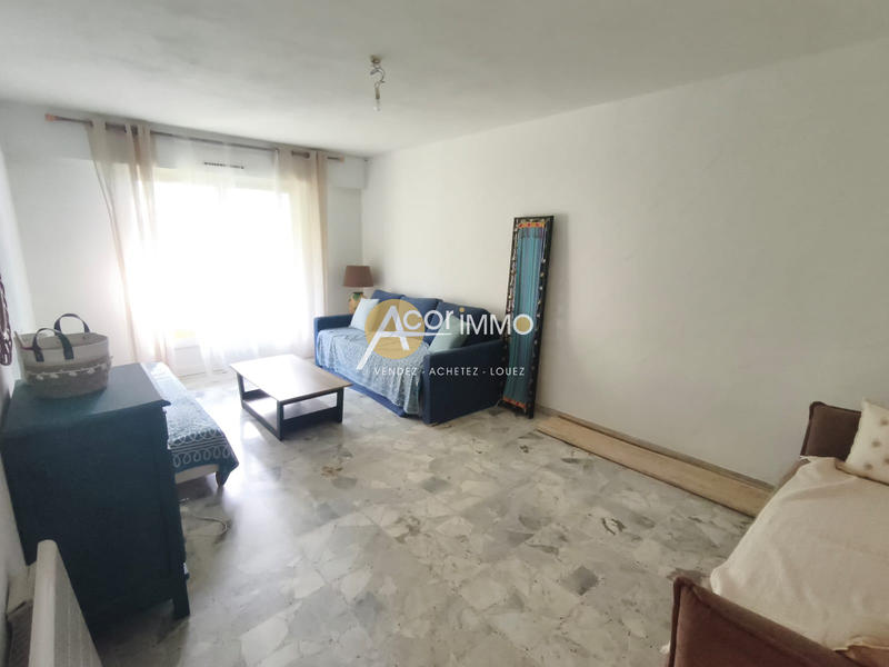 Appartement - 72 m² - 4 pièces