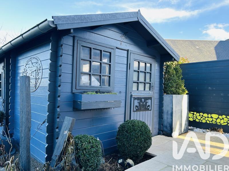 Maison - 180 m² - 8 pièces