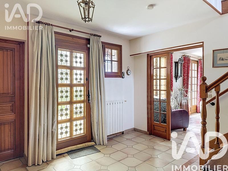 Maison - 169 m² - 6 pièces