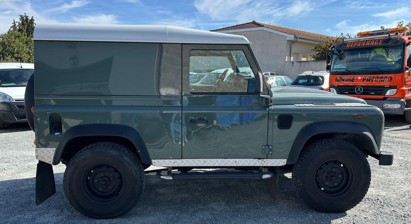 Land Rover Defender 90 Hard Top Td4 122cv