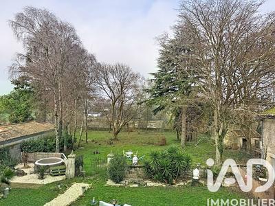 Maison de ville - 294 m² - 9 pièces