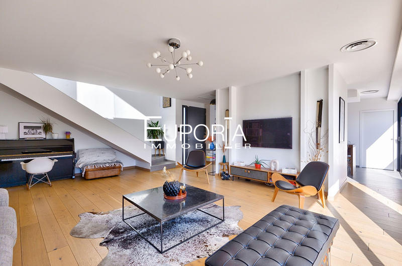 Villa - 160 m² - 6 pièces