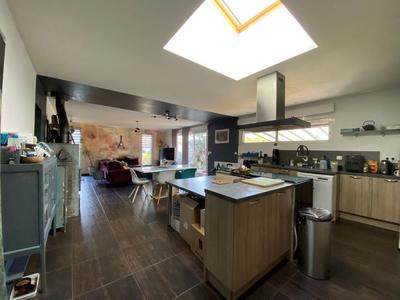 Maison - 126 m² - 4 pièces