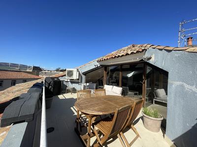 Appartement - 100 m² - 5 pièces