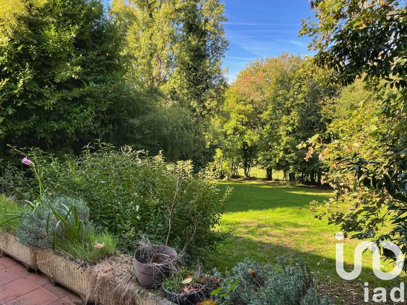 Maison - 230 m² - 7 pièces