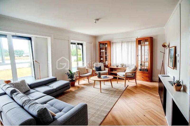 Maison - 140 m² - 6 pièces