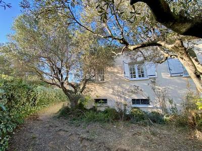 Villa - 260 m² - 7 pièces