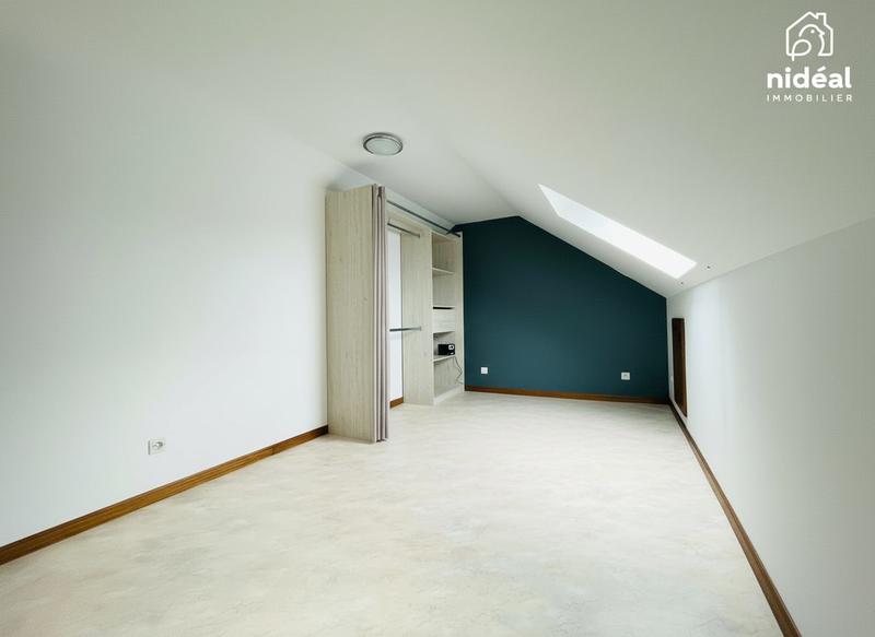 Maison - 88 m² - 4 pièces