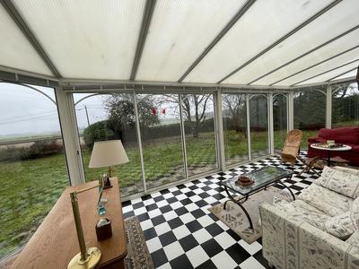 Maison traditionnelle - 251 m² - 6 pièces