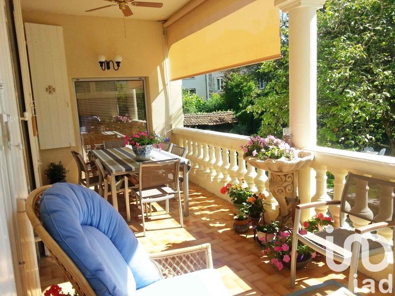 Maison de ville - 304 m² - 10 pièces