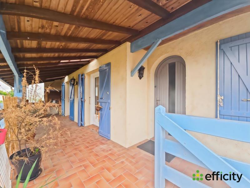 Maison - 200 m² - 6 pièces