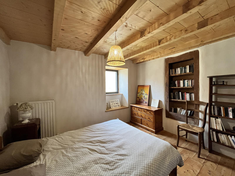 Maison - 157 m² - 9 pièces