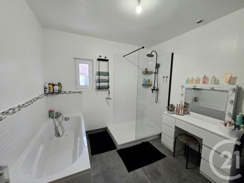 Maison ancienne - 120 m² - 6 pièces