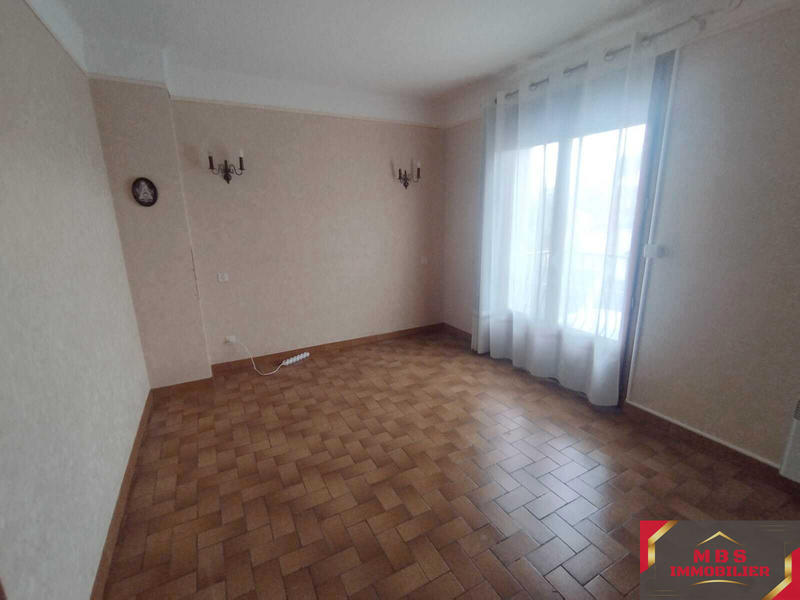 Maison - 99 m² - 4 pièces