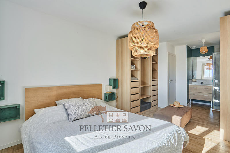 Demeure - 310 m² - 10 pièces