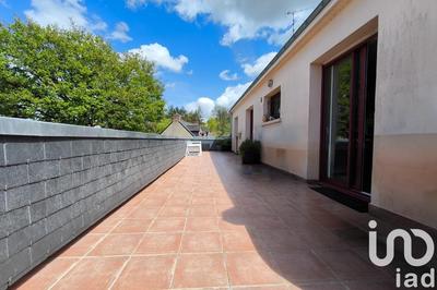 Maison - 325 m² - 6 pièces