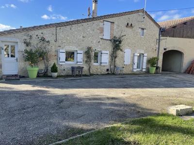 Maison de campagne - 237 m² - 7 pièces