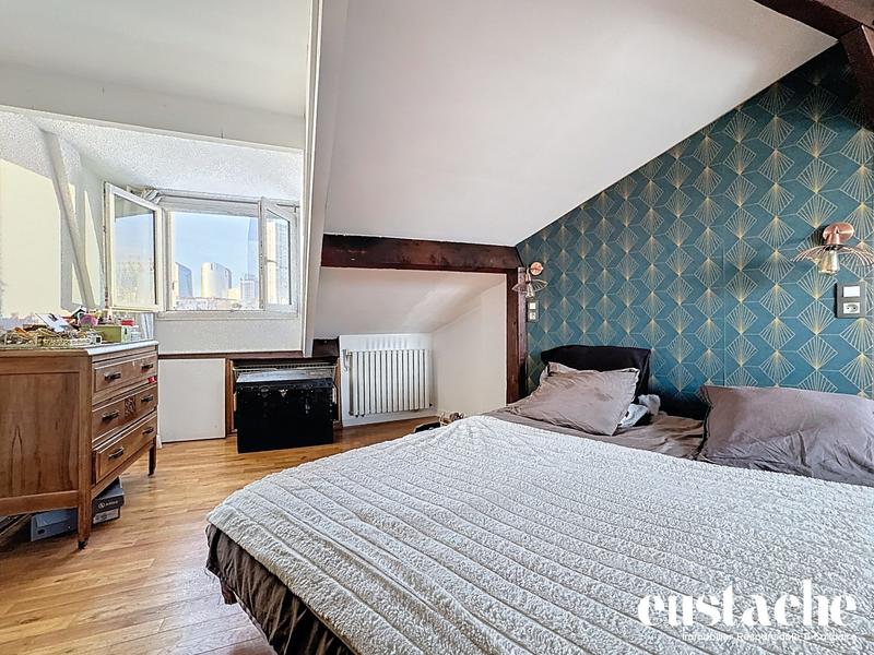 Appartement - 111 m² - 5 pièces