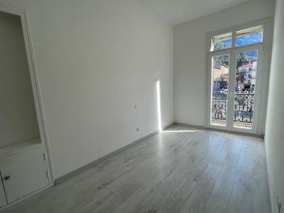 Appartement - 89 m² - 4 pièces