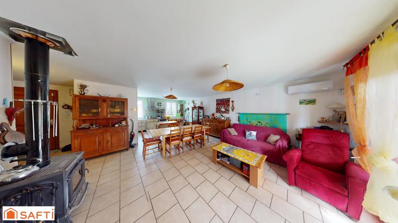 Maison - 90 m² - 4 pièces