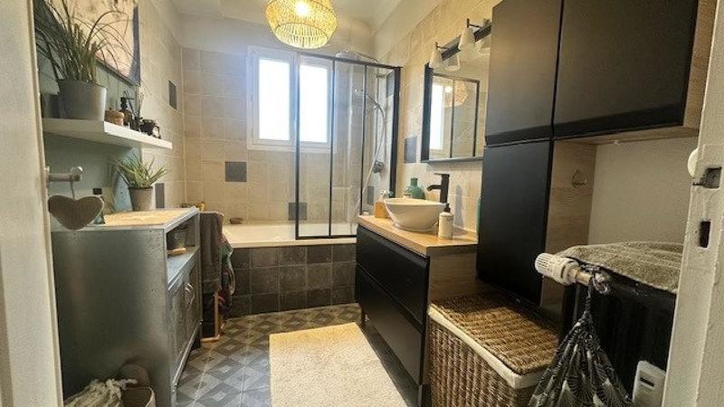 Appartement - 104 m² - 5 pièces