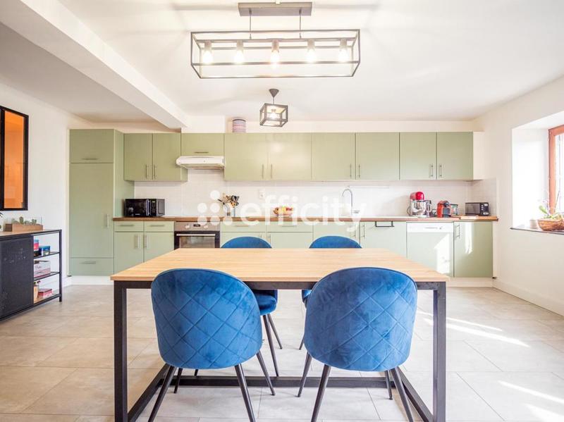 Maison - 106 m² - 4 pièces