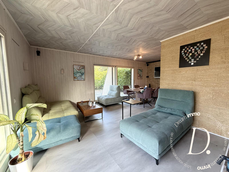 Maison - 170 m² - 5 pièces