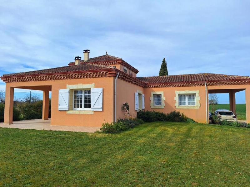 Propriété - 162 m² - 5 pièces