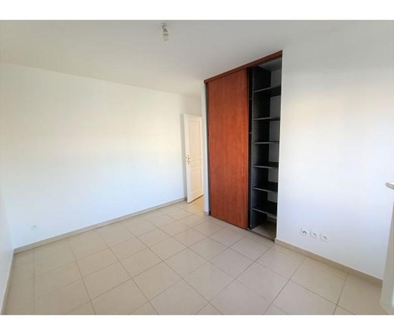 Appartement - 77 m² - 4 pièces