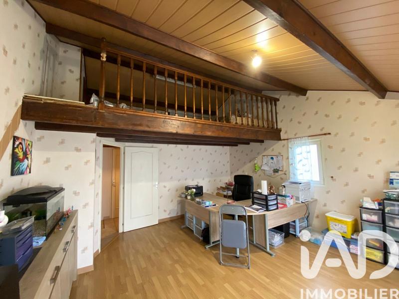 Maison - 140 m² - 9 pièces