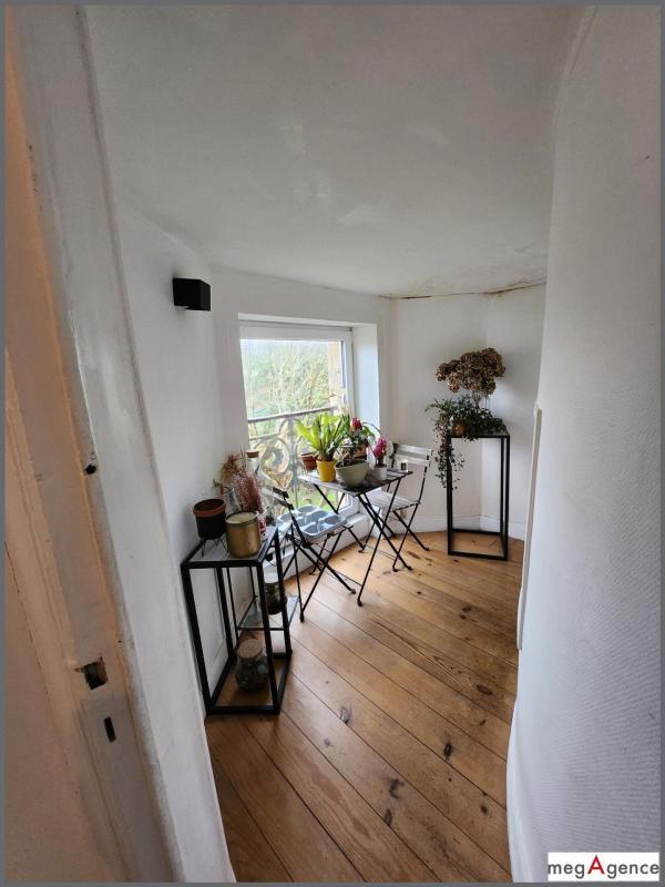 Appartement - 104 m² - 4 pièces