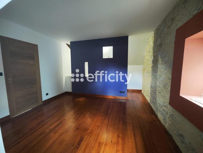 Maison - 170 m² - 5 pièces