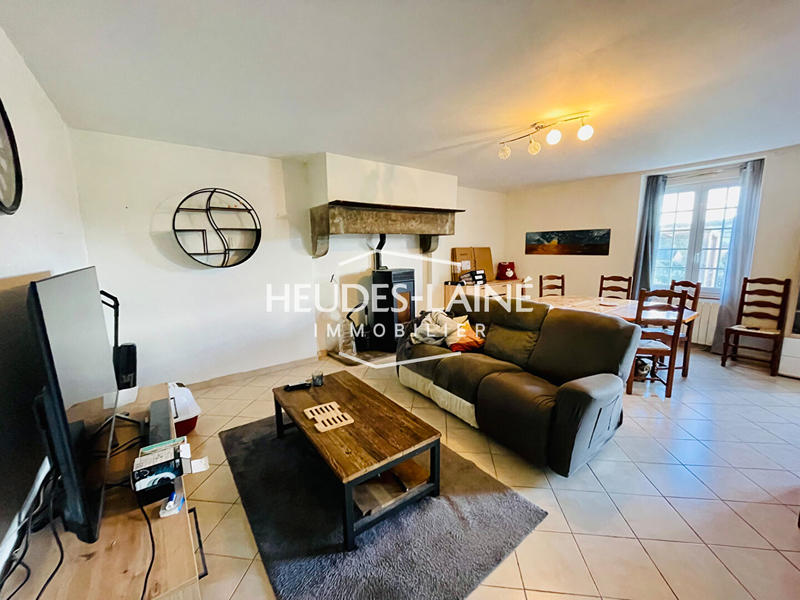 Maison - 103 m² - 5 pièces