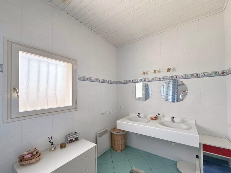 Maison - 151 m² - 6 pièces