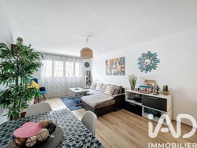 Appartement - 74 m² - 4 pièces