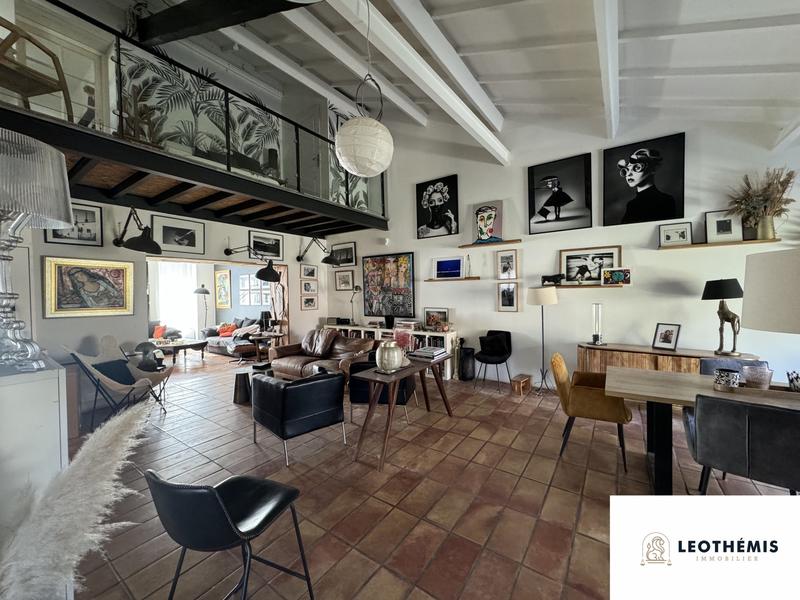 Maison - 184 m² - 5 pièces