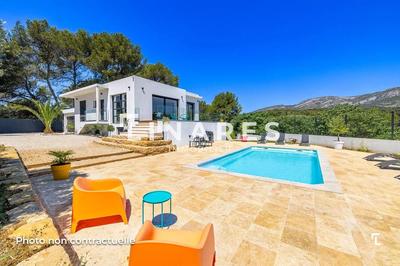 Maison - 156 m² - 5 pièces