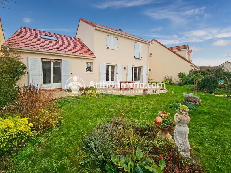 Maison - 156 m² - 7 pièces