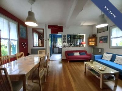 Maison - 100 m² - 4 pièces