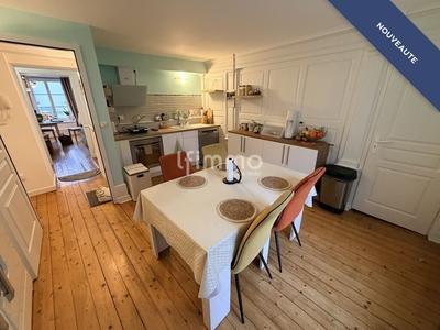 Maison - 97 m² - 3 pièces