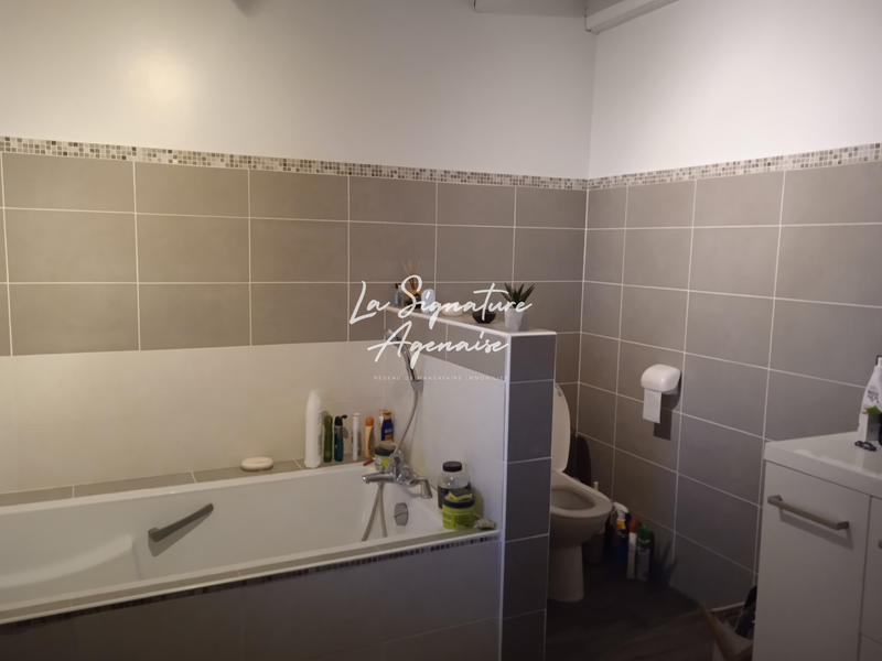 Maison - 260 m² - 7 pièces