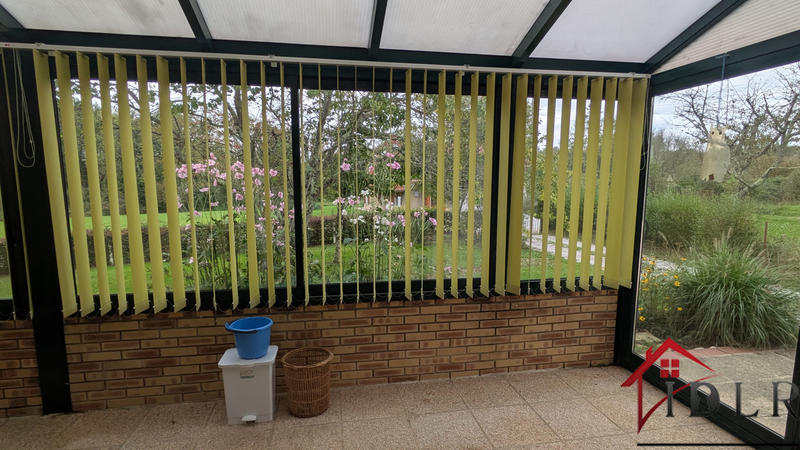 Maison - 210 m² - 6 pièces