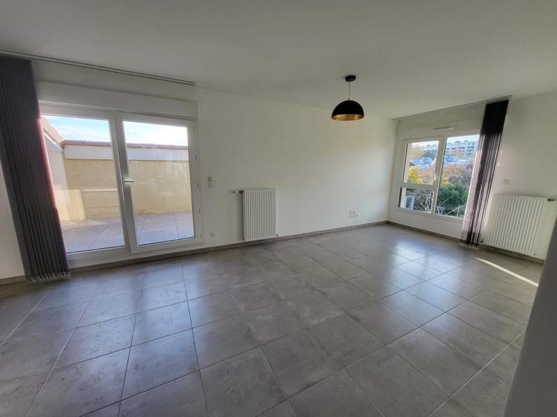Appartement - 83 m² - 3 pièces